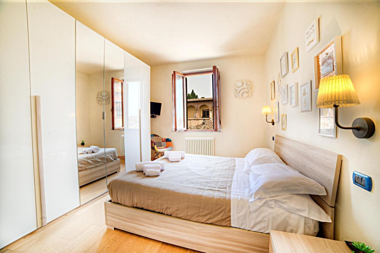 Апартаменты Nicchio Bright And Design Loft Сиена Экстерьер фото